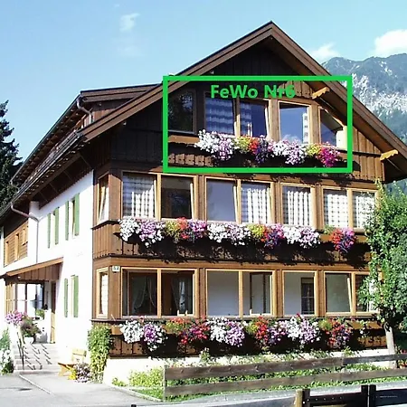 Gaestehaus Riefenhaus Oberstdorf Buitenkant foto