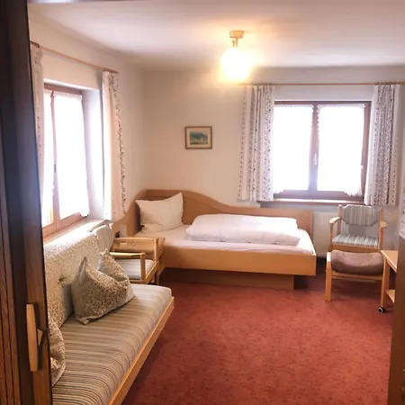 Gaestehaus Riefenhaus Oberstdorf Buitenkant foto