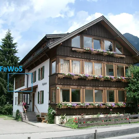 Gaestehaus Riefenhaus Oberstdorf Buitenkant foto
